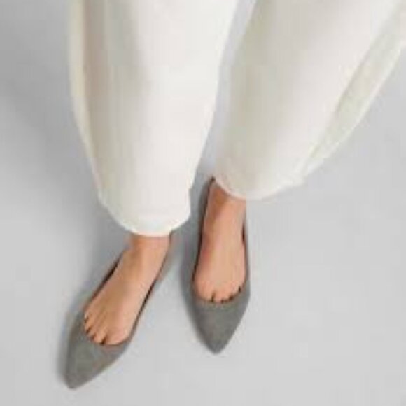 Manolo Blahnik Shoes - Manolo Blahnik Taupe Suede Ballet Flats Women  Size 39.5